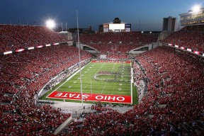 中国队2026世界杯预选赛-爆冷！Doinb逆天翻盘，西班牙队败北瞬间全场沸腾